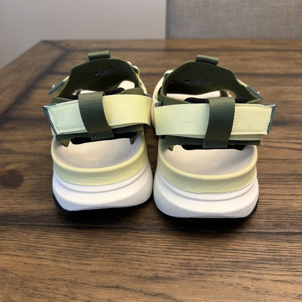 Teva M Aventrail Green Yellow Men Hiking Outdoor Trail Sandal Mens 11 ….G3